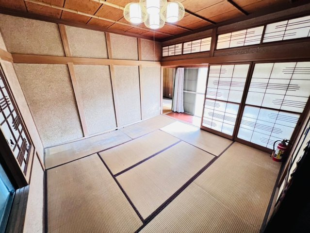 刈谷市泉田町貸店舗の内装