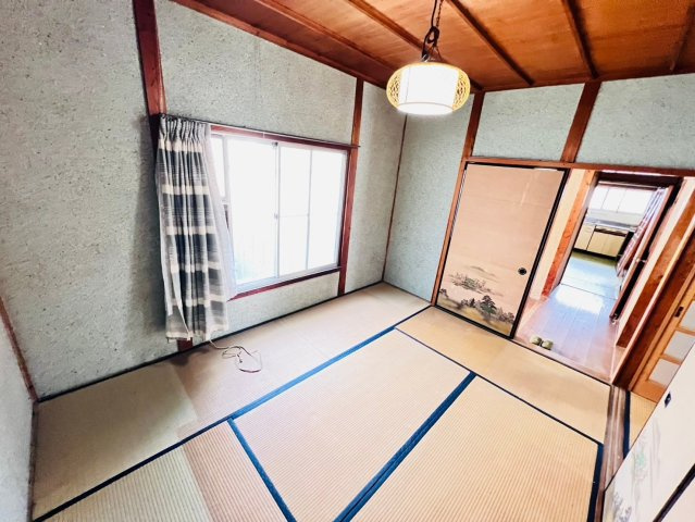 刈谷市泉田町貸店舗の内装