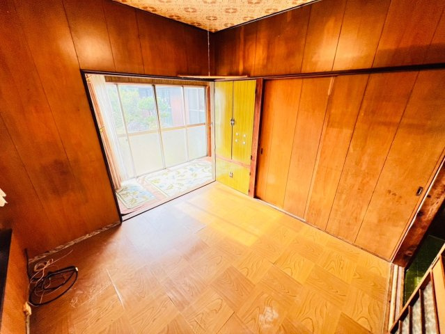 刈谷市泉田町貸店舗の内装