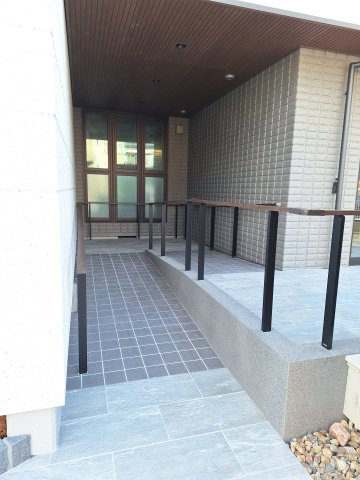 （シニア限定）フィデリオのその他共用部分|スロープもあってカートもらくらく