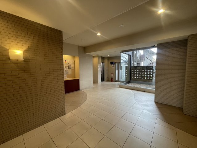 グランアッシュ寝屋川シティマークノースリッジのエントランス|■物件内覧・資金計画相談・住宅ローン相談、リフォーム相談、お問合せ受付中■
※当日・翌日のご内覧、ご相談はお電話でのお問合せがスムーズです！