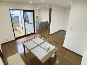 中古戸建の居間・リビング