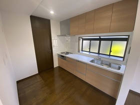 中古戸建のキッチン