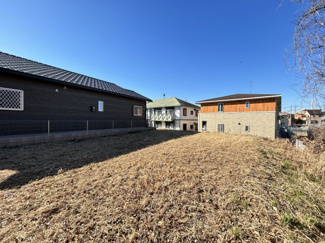 【外観】 | 千葉市若葉区加曽利町　土地　JR総武線「千葉」駅 | 会話が弾むリビング、料理が愉しくなるキッチン、明日への活力を養うベッドルーム。家はただ生活する場ではなく、暮らしを愉しく、快適にする場所。四季を通じて自然と触れ合えるスポットが周辺には盛りだくさん！！