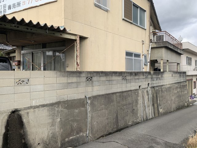 紀の川市尾崎　土地の周辺
