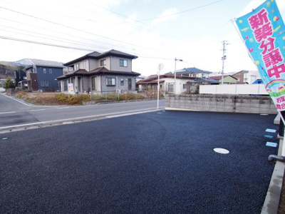 【駐車場】 | Cradle garden　桑折町谷地第４　１号棟