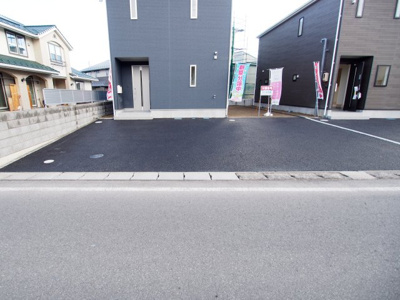 【駐車場】 | Cradle garden　桑折町谷地第４　１号棟