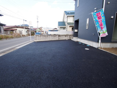 【駐車場】 | Cradle garden　桑折町谷地第４　１号棟