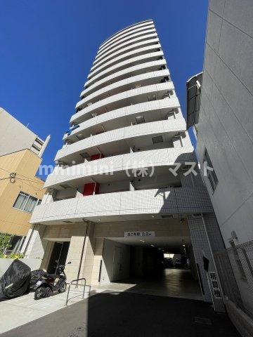 セレニテ中崎町リアンの外観