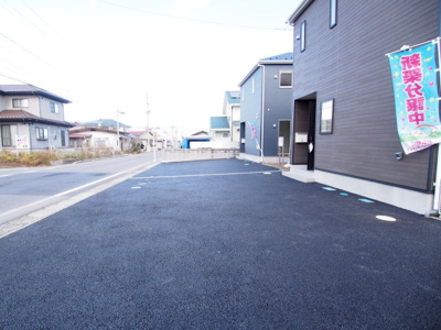 【駐車場】 | Cradle garden　桑折町谷地第４　２号棟