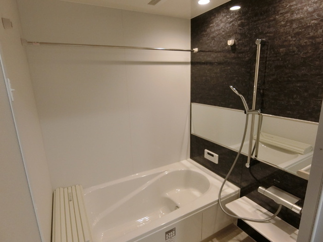 【浴室】Ｄ－ＲＯＯＭ遠見塚Ⅰ