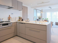 パーク・ハイム中野坂上のキッチン|コンパクトなキッチンで掃除もラクラク