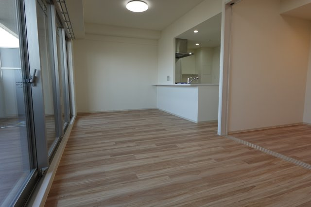 【居間・リビング】 | セイワパレス美章園駅前