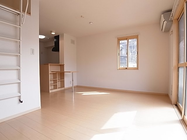 神戸市北区谷上西町のアパート