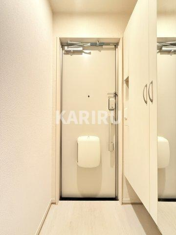 フェリオ桃谷 の玄関
