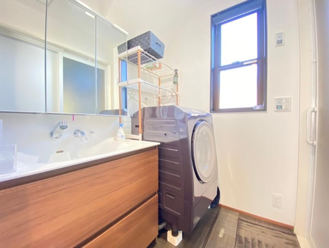 【独立洗面台】