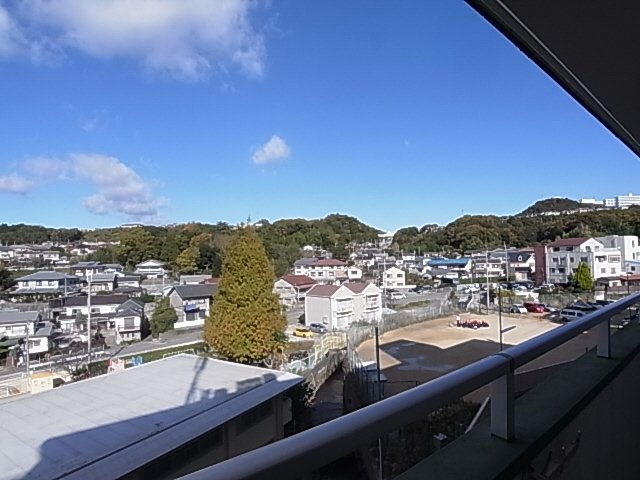 神戸市北区鈴蘭台北町３丁目の賃貸マンションの展望