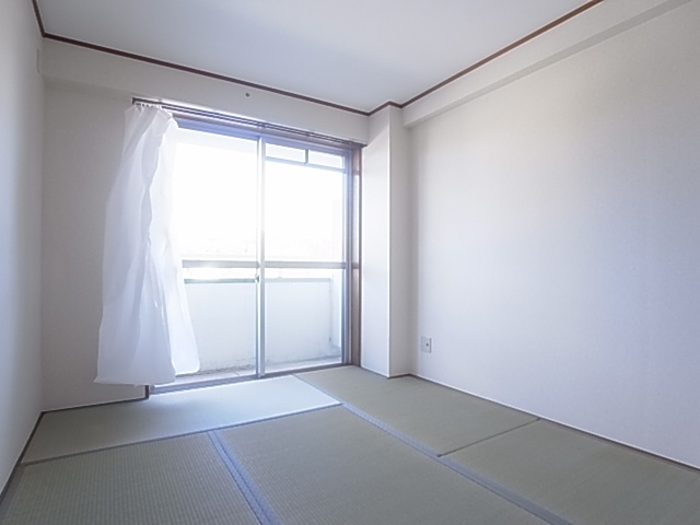 神戸市北区鈴蘭台北町３丁目の賃貸マンション