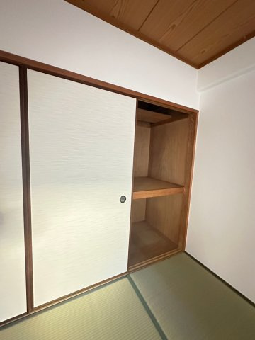 新芦屋ハイタウンの収納