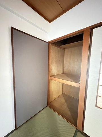 新芦屋ハイタウンの収納