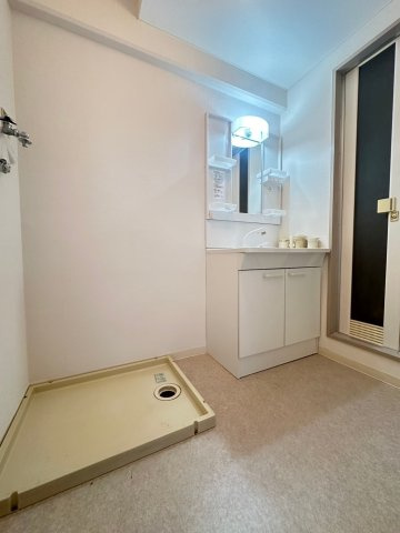 新芦屋ハイタウンの洗面所