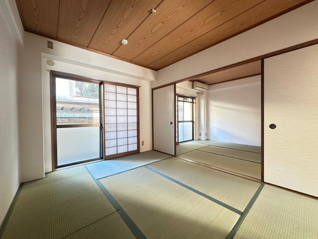 新芦屋ハイタウンの寝室
