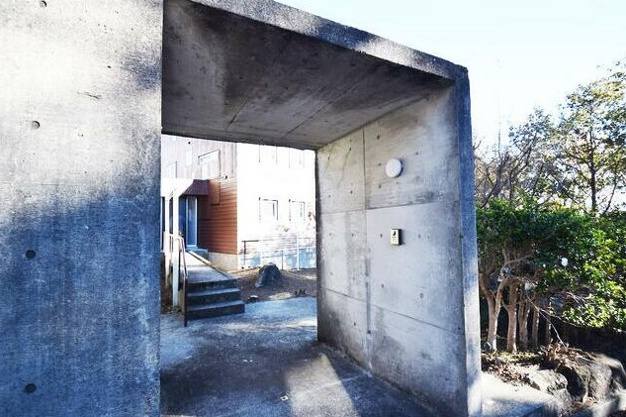 【エントランス】 | 大室高原別荘地　戸建