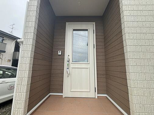 中央区出水８丁目／２号棟の玄関