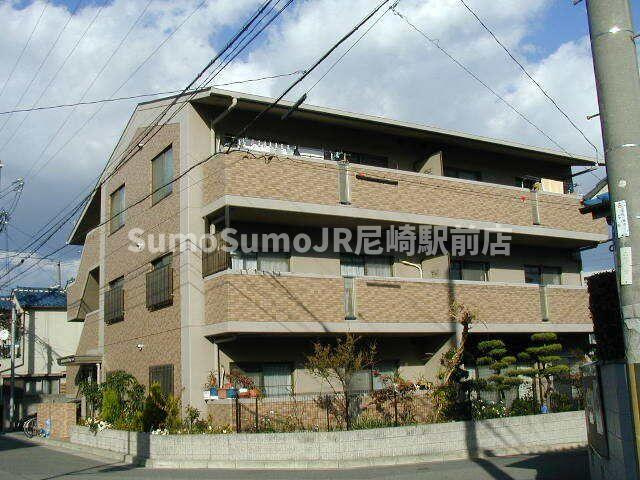 尼崎市小中島３丁目の賃貸マンションの外観|外観は落ち着いています