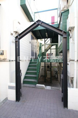 【エントランス】 | カフーシ蒲田 | エントランスです