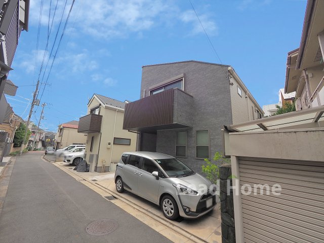 【前面道路含む現地写真】 | 世田谷区上馬3丁目