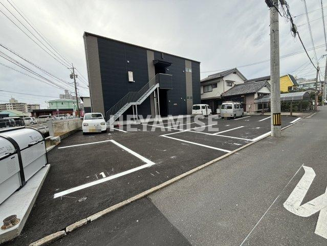 ミライ旭町の駐車場