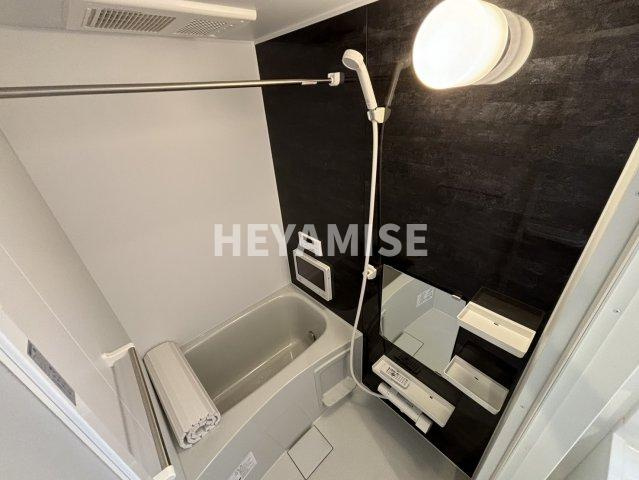 ミライ旭町の浴室|※室内画像は別号室のもの