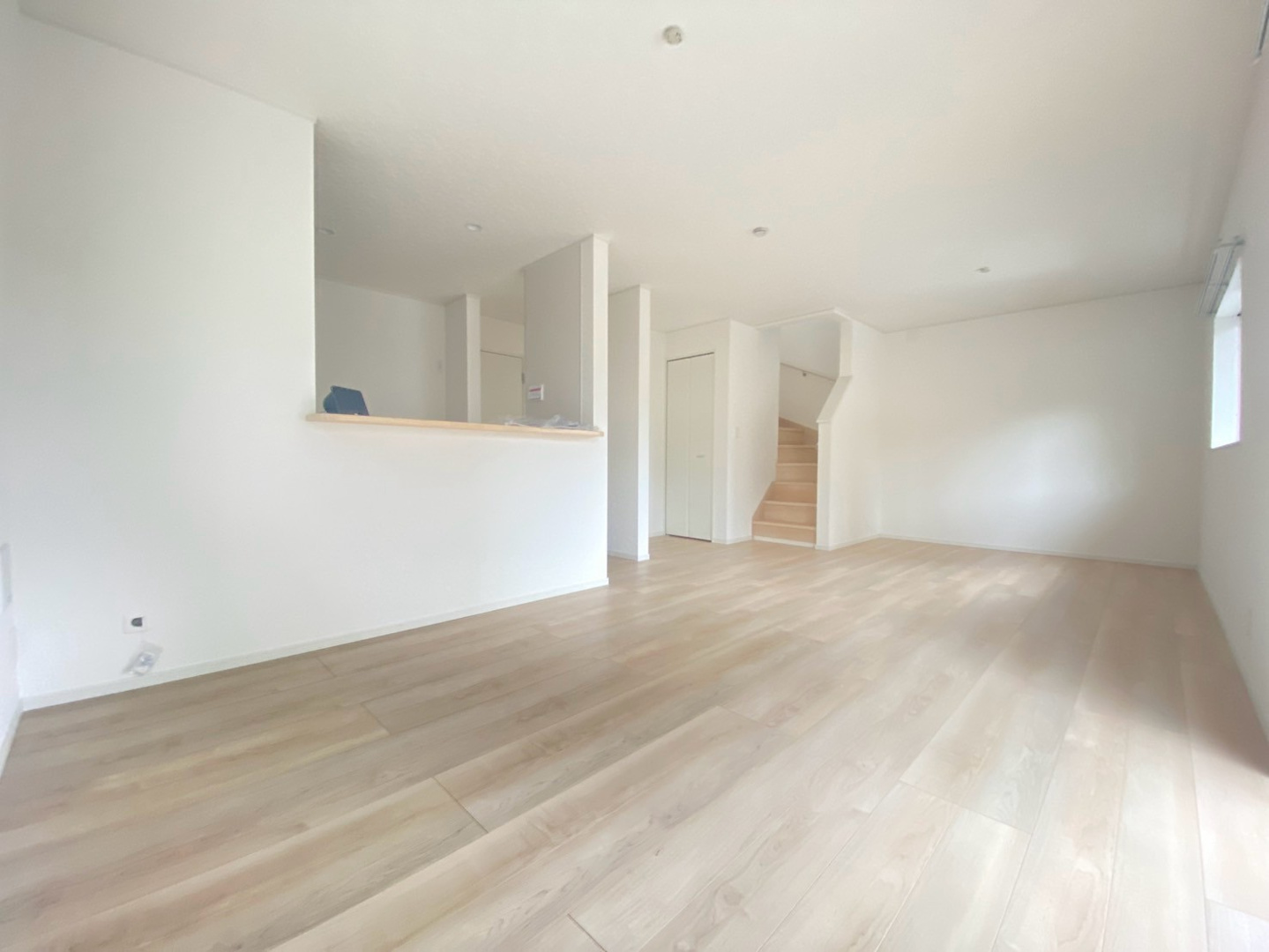 【居間・リビング】