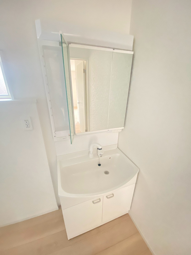 【独立洗面台】