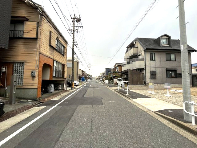 南区天白町三丁目　売地の前面道路含む現地写真|前面道路