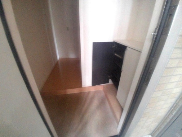 アルコバレーノ潤和の玄関