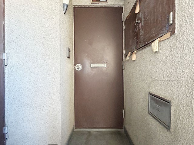 【その他共用部分】 | 松庵ハイム | 無いと困ってしまう設備の筆頭がエレベーター。定期的なメンテナンスが必要な大型機械です。よく整備されていることをご確認ください。～即日のご見学可能～　お問合せはお気軽にどうぞ。
