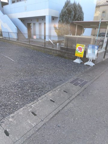６４６３８　本巣市早野糸貫川土地の外観