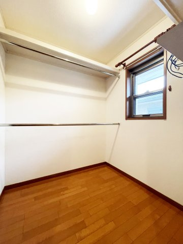 八万町橋本一戸建の収納