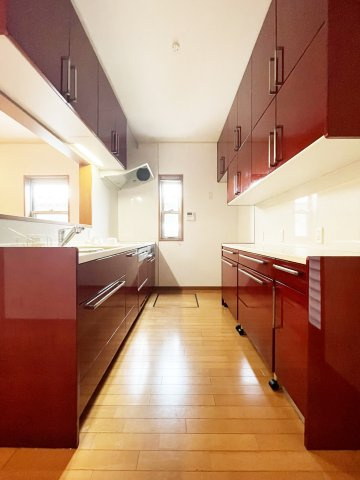 八万町橋本一戸建のキッチン