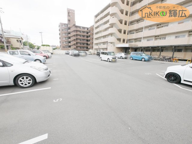 【駐車場】 | 日の出ハイツ　7階