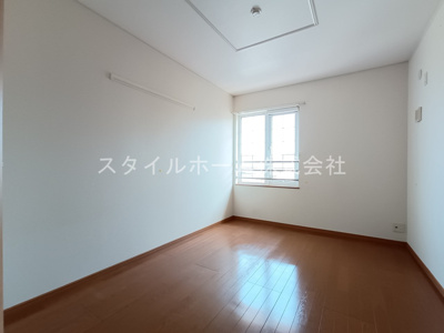 【洋室】 | ユトリロ野田 | 別部屋写真です。