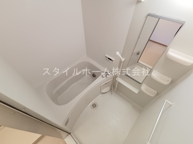 【浴室】 | ユトリロ野田 | 別部屋写真です。