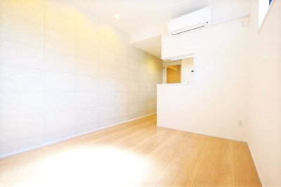 【居間・リビング】 | M-STAGE桜並木駅前 | 別号室の写真になります。現況優先。