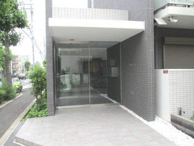 【エントランス】 | 光川テラス | きれいなエントランスです