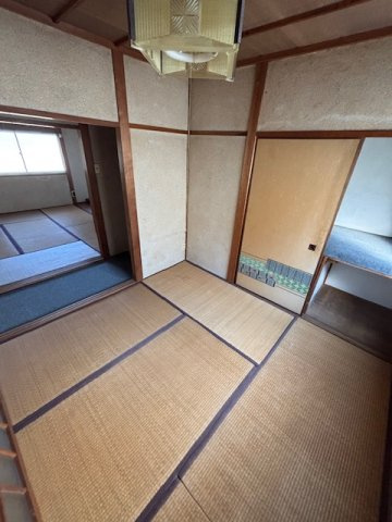 高槻市宮之川原1丁目　中古戸建の和室|畳の上でゆっくりとくつろげる和室です