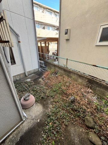 高槻市宮之川原1丁目　中古戸建の庭|たまにはお庭で休日を過ごしてみるのもよいかもしれません