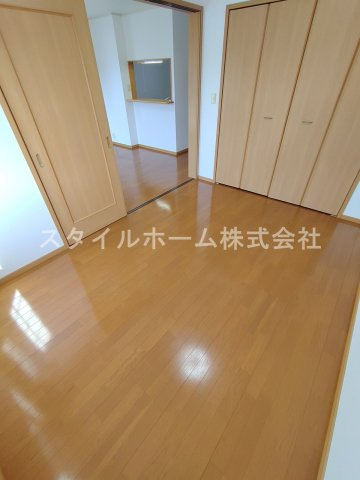 【寝室】 | ユトリロ野田 | 別部屋写真です。