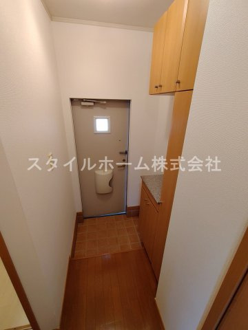 【玄関】 | ユトリロ野田 | 別部屋写真です。
